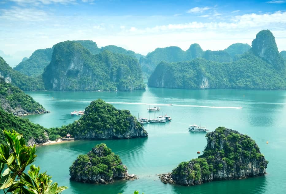 Why book a Ha Long Bay cruise in Vietnam - Travel Asia Now